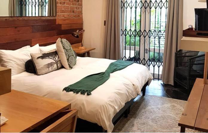 Concierge Hotel Дърбан Екстериор снимка